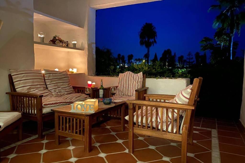 Apartamento En Playa Del Infante Рота Екстериор снимка