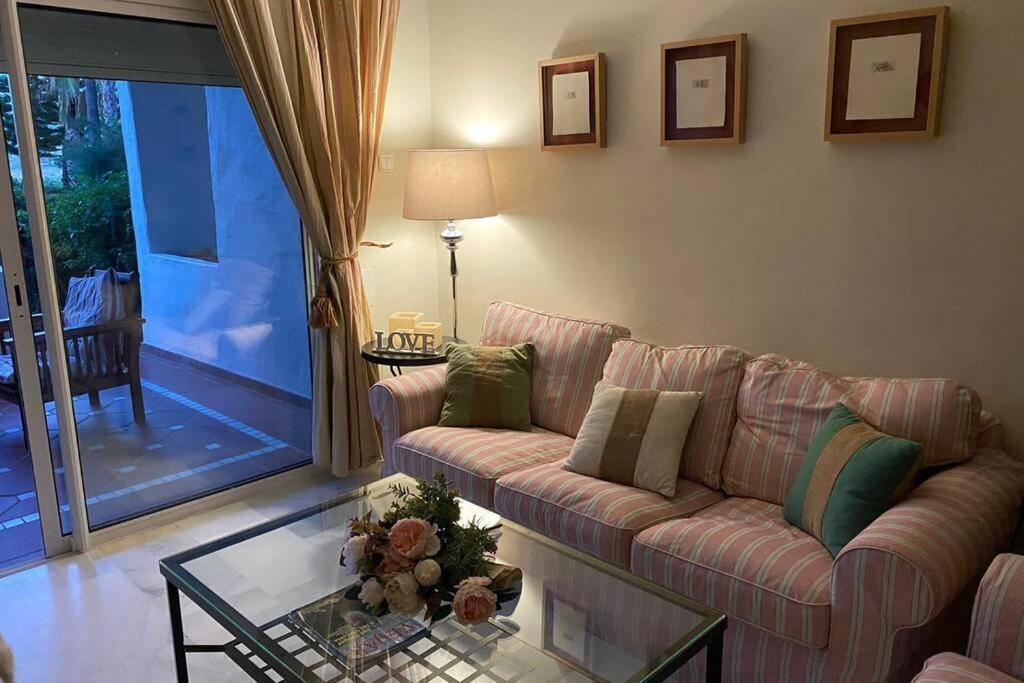 Apartamento En Playa Del Infante Рота Екстериор снимка