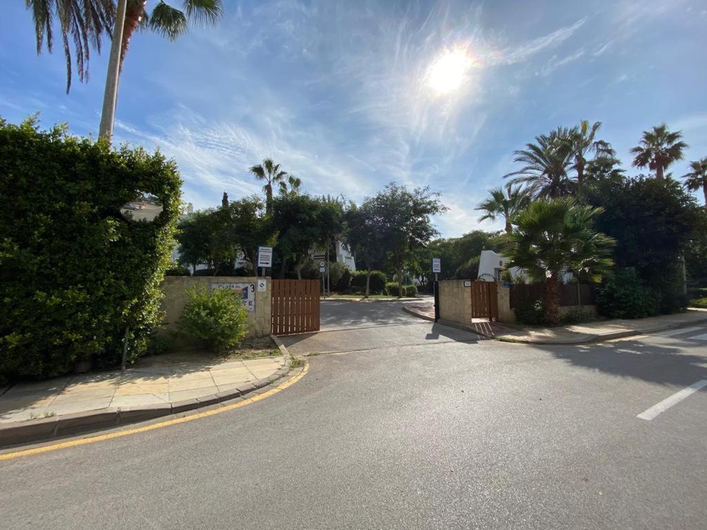 Apartamento En Playa Del Infante Рота Екстериор снимка