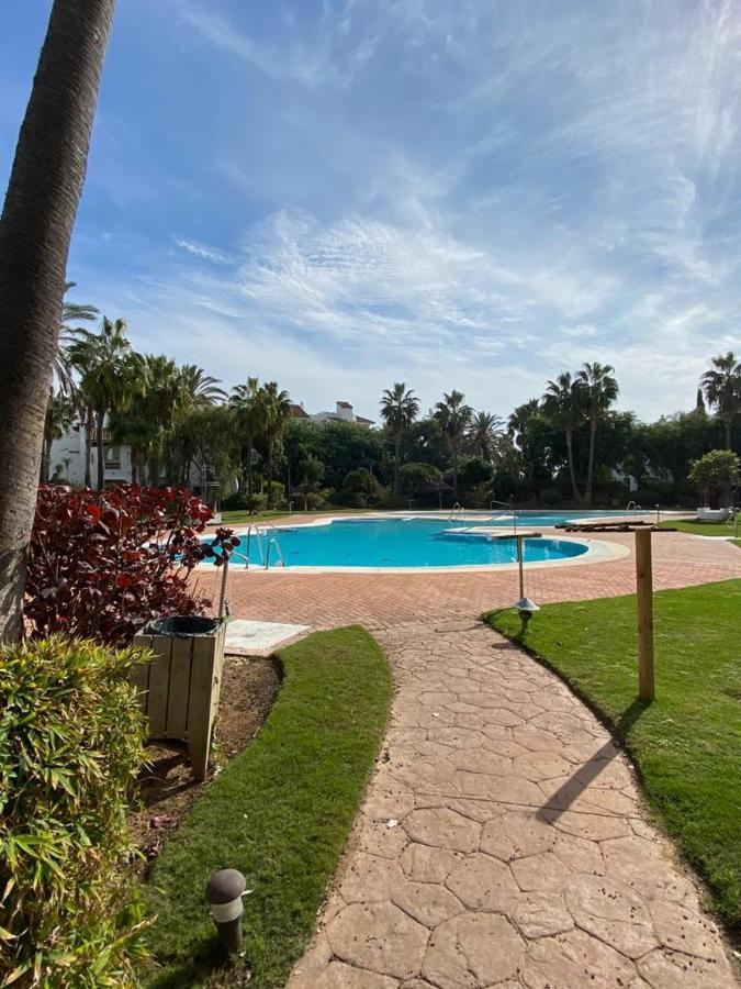 Apartamento En Playa Del Infante Рота Екстериор снимка